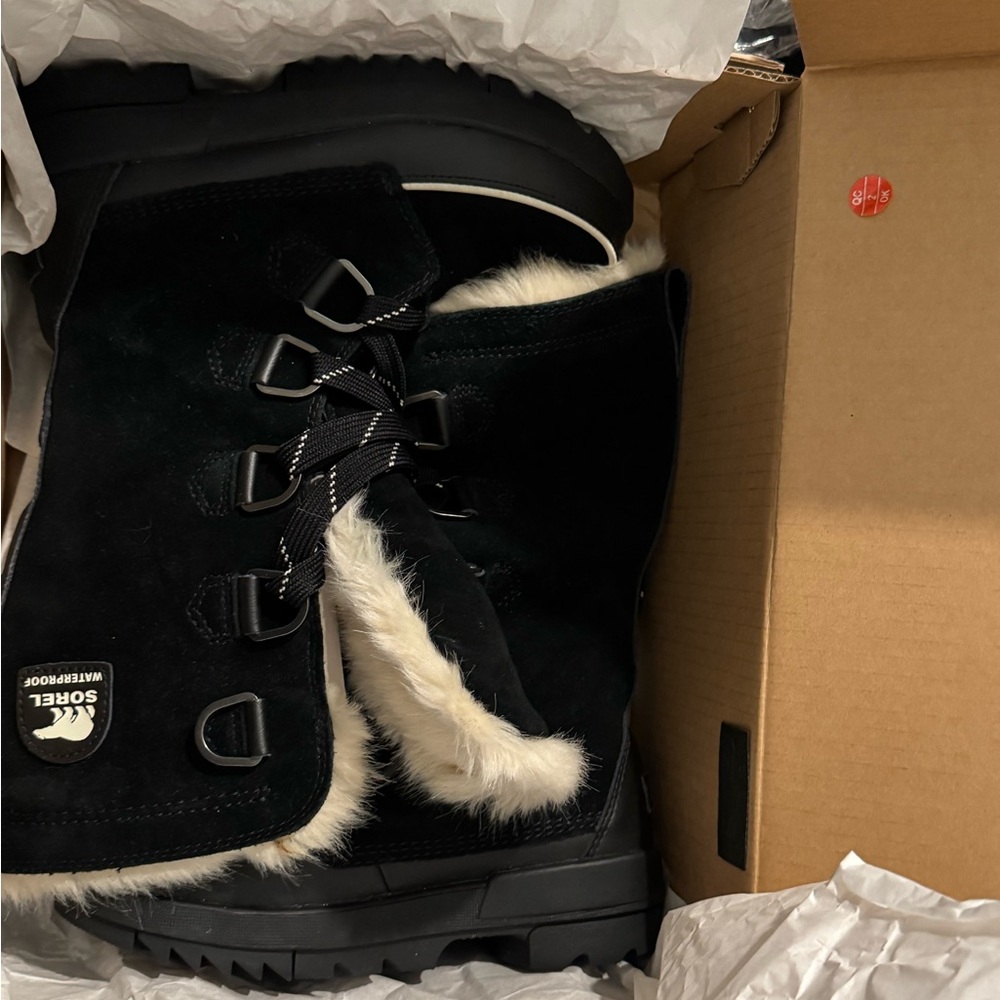 Sorel Black Rugged Sole Boots